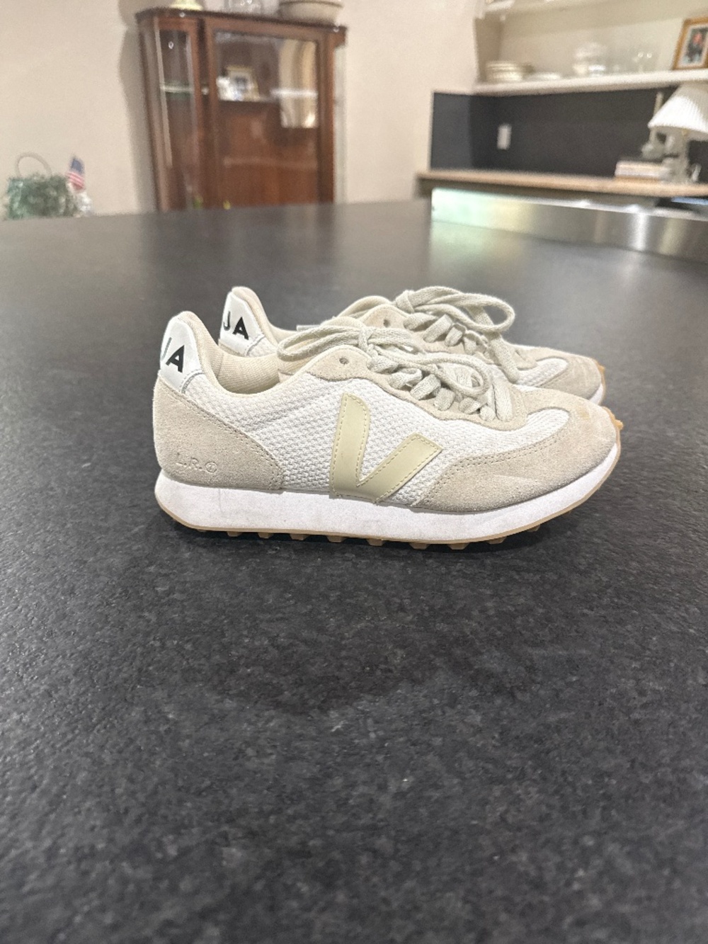 Women’s Vejas